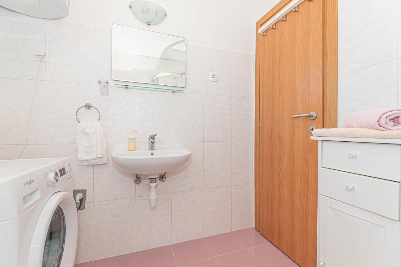 Apartment Milka Zaton  Buitenkant foto